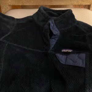 Patagonia light jacket or sweater/sweatshirt